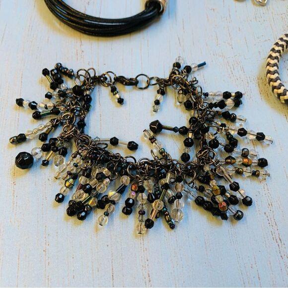 Black White Bracelet Bundle - Picture 5 of 5